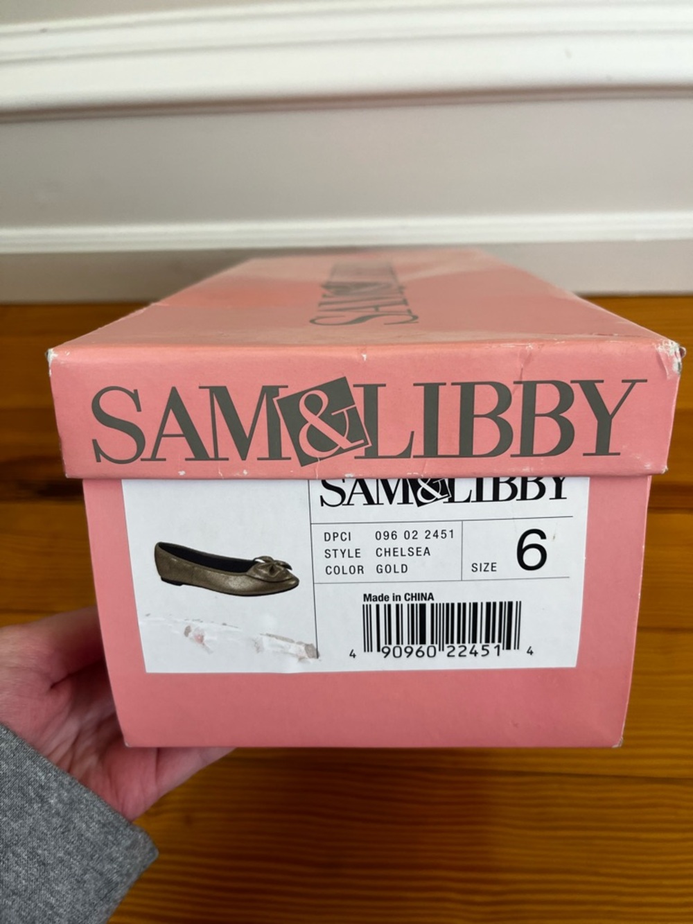Sam & Libby Gold Bow Ballet Flats - Women's - Picture 4 of 5